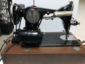 Vintage Precision Deluxe Portable Sewing Machine - tested, works!