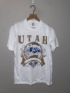 90s Vintage Jerzees UT Utah Mountain White Shirt Graphic Tee VTG 1990s M Medium