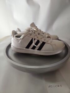 Adidas White Sneakers Womens Size 7