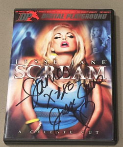SCREAM MOVIE DVD COVER JESSE JANE & SHAY JORDAN HAND SIGNED 2007