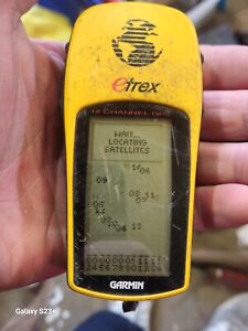 Garmin eTrex Personal Navigator Yellow 12 Channel Handheld GPS Tested Working