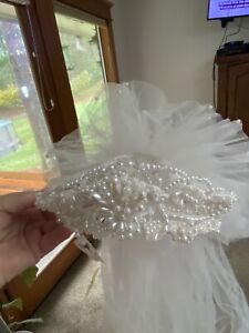 lace bridal veil