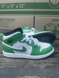 Nike Jordan 1 Mid Kids Shoes 1y DQ8424 301 Lucky Green Black White Basketball