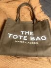 marc jacobs the tote bag large