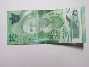 Barbados Paper Money Currency - 2022 5 Dollars - Nice Circulated