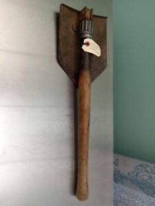 VTG 1945 WWII US Army Military Entrench Folds Tool Shovel Wood Handle, Wood Co.