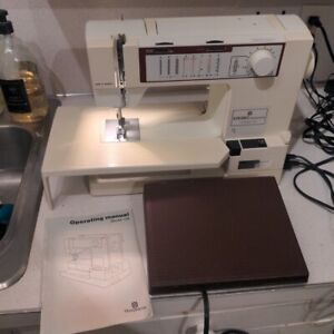Vintage Viking Husqvarna Classica 105 Sewing Machine