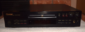 PIONEER PDR-555RW Music CD Recorder/Player/Remote/Power Cord:  Used;  Works
