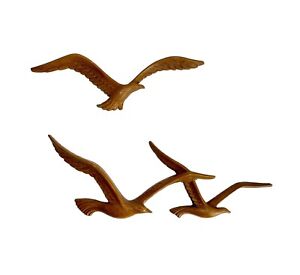 Vintage Birds Faux Wood HOMCO Flying Seagulls In Flight Wall Decor Plastic MCM