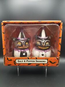 Johanna Parker Retro Vintage Style Halloween Cat Salt Pepper Shaker Set