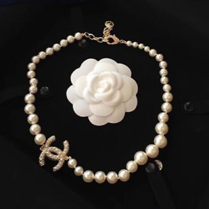 Chanel Pearl Choker necklace 100 anniversary CC logo Jewellery VIP gift