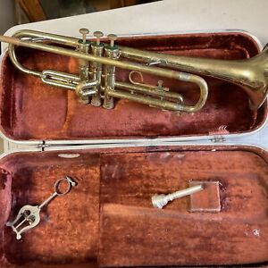 Vintage Olds Ambassador Trumpet & Case Olds Vincent Bach Mouth Piece