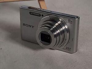 Sony DSC-W830 CyberShot 20.1MP Digital Camera 8x Zoom Black/Silver - Work Great