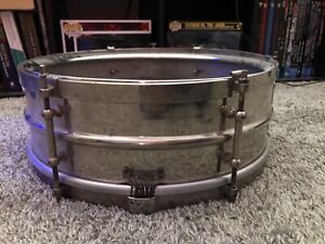 1920’s Ludwig Universal Snare Drum 5x14