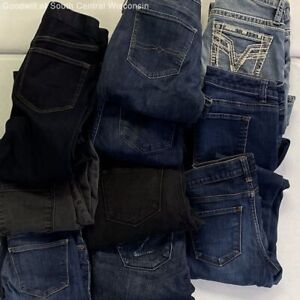 Size XS/0,2 Wmns Jeans/Dungarees Clothing Wholesale Box – 10 pcs