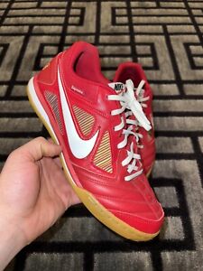 Size 8.5 Nike Supreme x Gato SB Red! Good Condition! Trusted! Fast Ship!