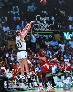 Larry Bird HOF Autographed 8x10 Photo Boston Celtics PSA/DNA 179612