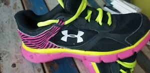 youth under armour shoes size 4.5y  worn once
