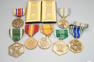 Vietnam War Army Medals & Major Rank Shoulder Boards Set Lot Of 10