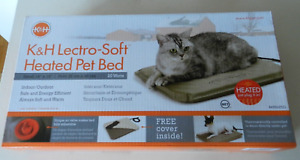 K&H Pet Products Lectro-Soft -Indoor/Outdoor Heated Pet Bed 14