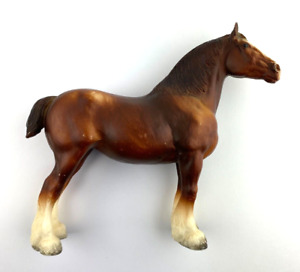 VINTAGE Breyer Horse Clydesdale Mare #83 1969 - 1989 Matte Chestnut