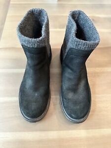 LL Bean East Point Boots Waterproof Suede Ankle Chelsea 505756 Womens 7.5  Black