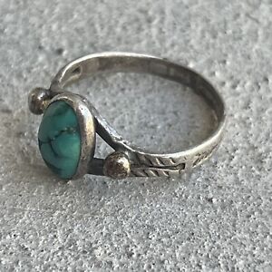 Vintage Fred Harvey Era Sterling Silver Turquoise Ring Size 4.5 Southwest