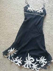 Y2K BCBG Dress Black Silk Chiffon white Embroidery Evening wear Size S -NEW-