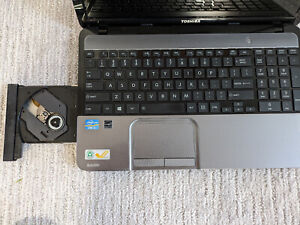 Toshiba Satellite Laptop - Intel i3 CPU, 6GB RAM, 500GB HD, DVD