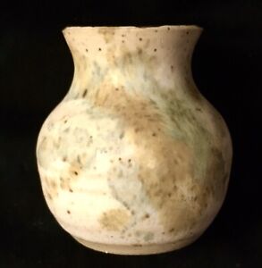 small pottery vase. 2 1/2”