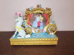 RARE Disney Cinderella Snowglobe Carriage Ride Musical 