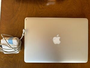 New Listing2015 MacBook Pro 15” Retina 2.9 i5/8GB/512GB SSD Cracked Screen. Works. As Is