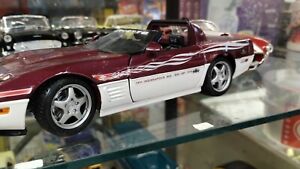 Maisto 95 Corvette Indianapolis 500 Pace Car 1:18 Scale DieCast model used loose