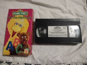 Sesame Street - Do the Alphabet (VHS, 1996) Vintage Rare VHS Tape