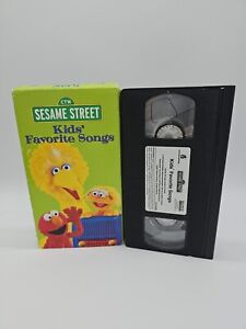 VHS Sesame Street - Kids Favorite Songs (VHS, 1999) FREE SHIPPING