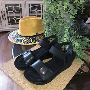 Pierre Dumas Chantal-Black Mid Wedge Comfort Sandals Size 9 New With Size Tag