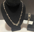 Silver Color Flower Necklace and Bracelet