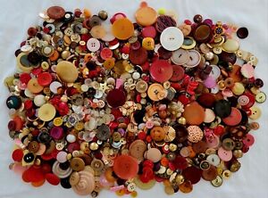 New Listing13+ lbs Antique & Vintage Buttons Metal Bakelite Celluloid Glass Sewing