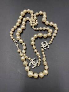 CHANEL CC Logo Cream White Costume Pearl Beaded Long Necklace 06V with Box Auth