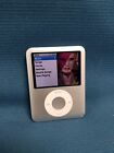 Apple iPod Nano A1236 3rd Gen Fat 4GB (Silver) MP4 Multimedia Player (TESTED)
