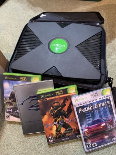 X-box Game Consule In Targus Leather Like Backpack Case +3 Cased Game Lot 16 Lbs