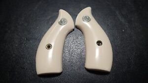 Smith & Wesson J Frame Round Butt Grips White Faux Ivory Grips with Silver Medal