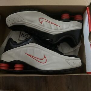 Size 10 - Nike Shox R4 Retro OG