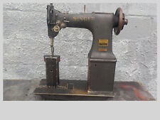 Vintage Industrial Sewing Machine Singer 52w19 post, light Leather