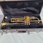 Trumpet Yamaha YTR 2335 Bb Trumpet with Mouthpiece and Case