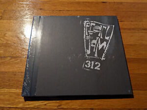 Pearl Jam Vault #2 Vic Theatre Chicago 8/2/2007 Vinyl, New and Sealed
