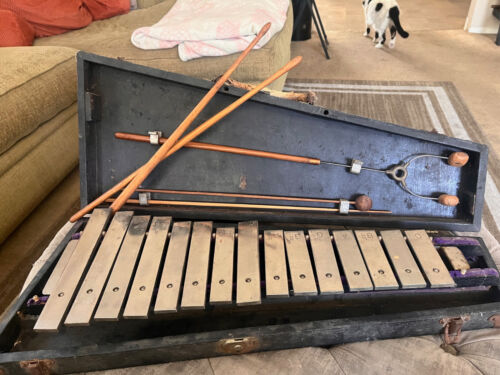 Antique Leedy xylophone