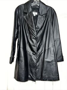 Ricardo Women’s Leather Coat Size Small Trench Coat