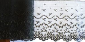 LACE - 260 cm antique lace - width 15 cm