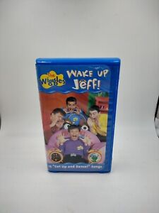 New ListingThe Wiggles WAKE UP JEFF! 1999 VHS 15 Get Up & Dance Songs-Blue Clamshell Rare